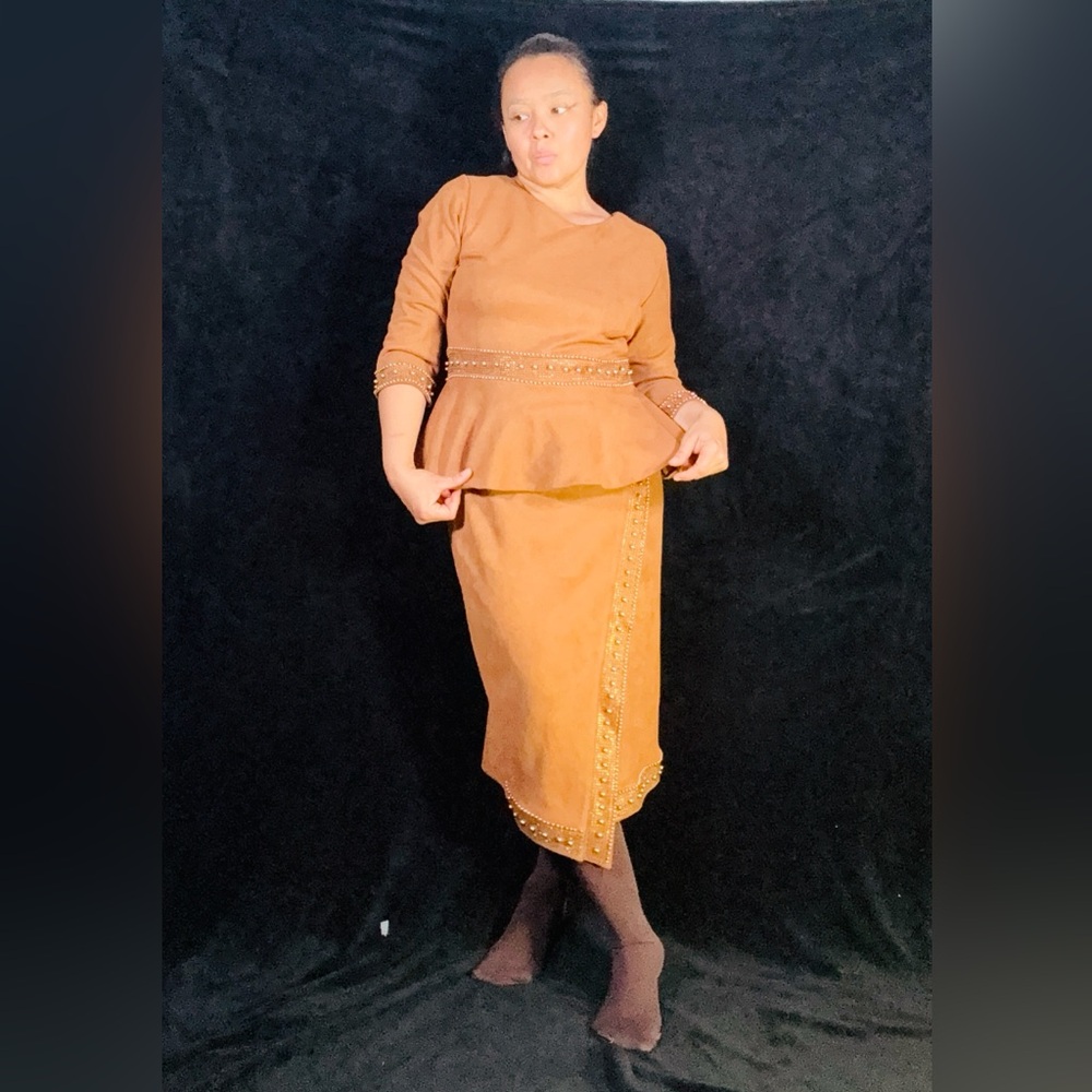 Elegant Asymmetrical Brown set